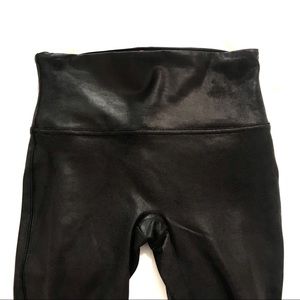 Spanx faux leather leggings SZ MED black
